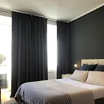 Lisbon Deluxe City Center Flat